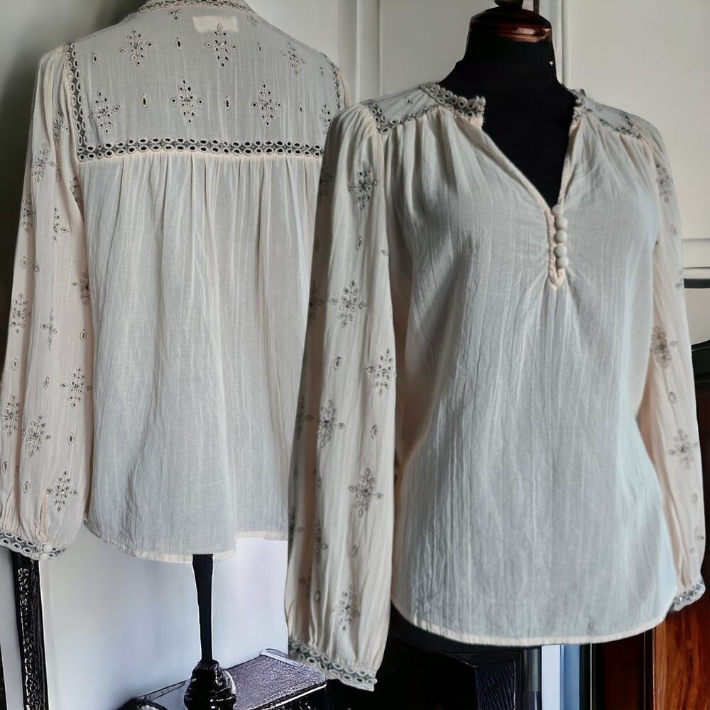 VELVET ( S ) By Graham & Spencer Blush pink/peach Metallic/Embroidered Peasant